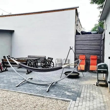 Apartamencik 